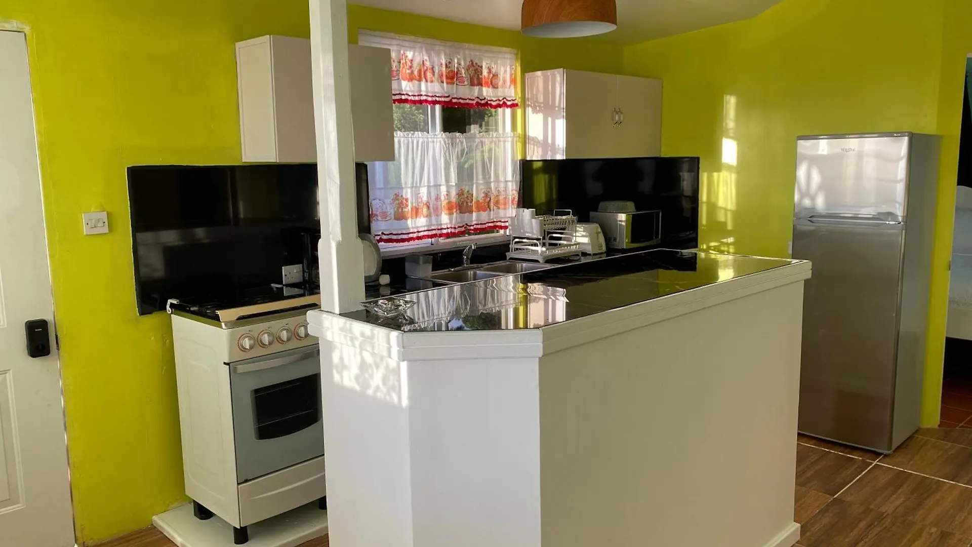 Grand View Villa Soufriere 0*,